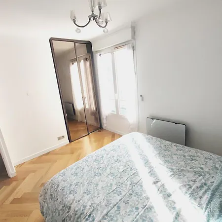 Apartment Big, Newly Renovated And Bright 3 Bedroom Flat In Center Of - 89m2